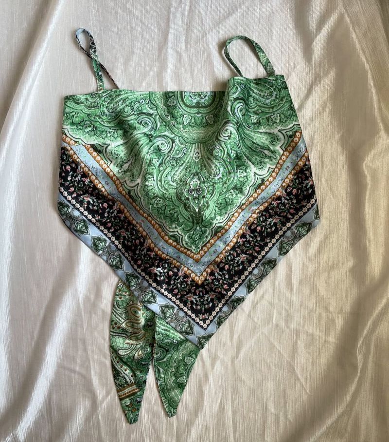 Scarf Top