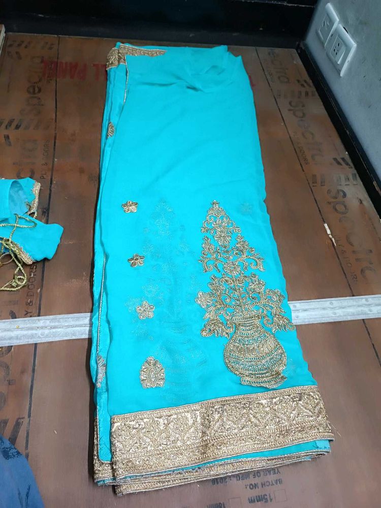 Elegant Turquoise Saree Withblouse Falls And Picco