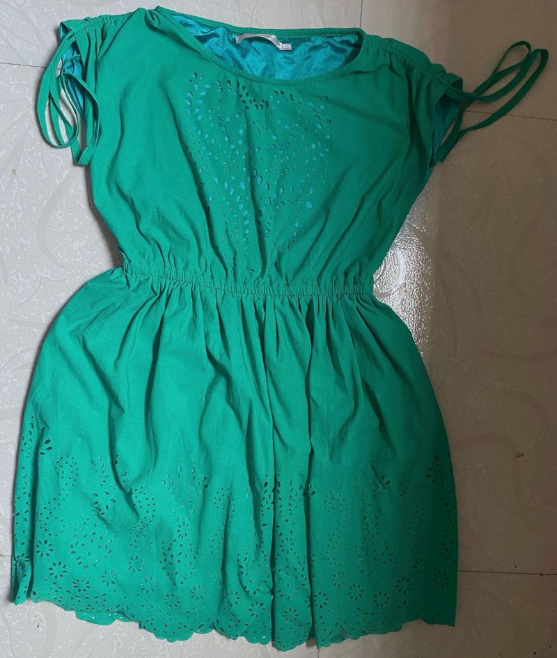 Cute Green Eyelet Mini Dress - Moon Basa