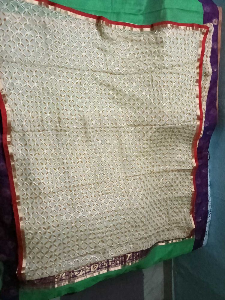 GoldenBeige Patterned Dupatta- Red&amp;Gold lace borde