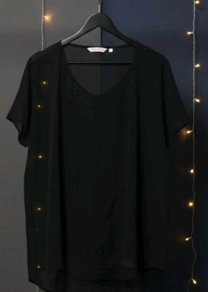 Chic Black Top