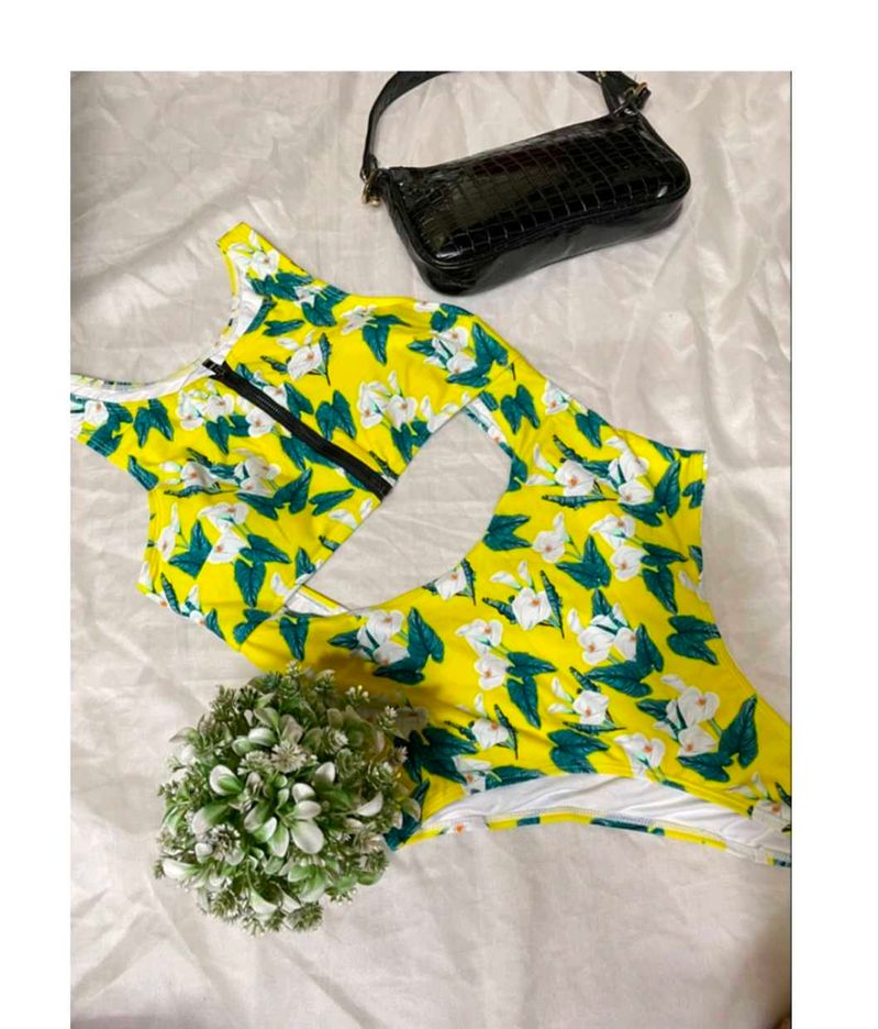 Padded Floral Swimwear