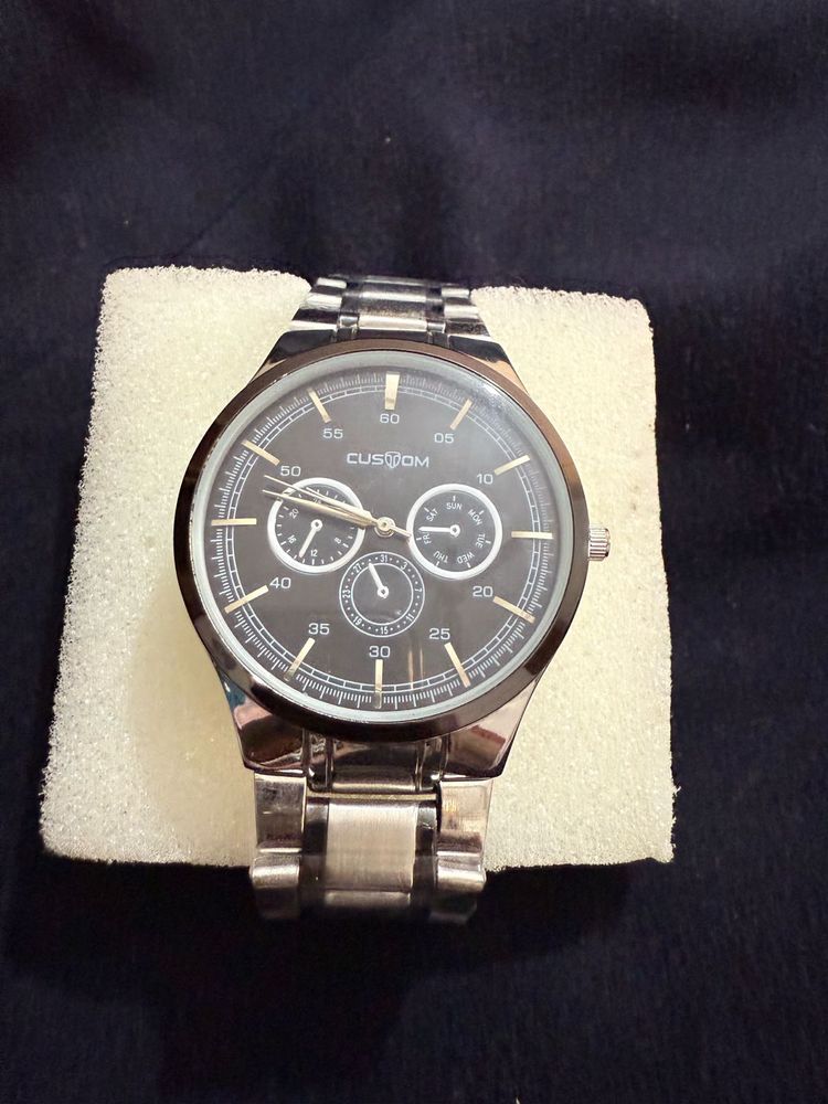 Stylish Men&#39;s Watch