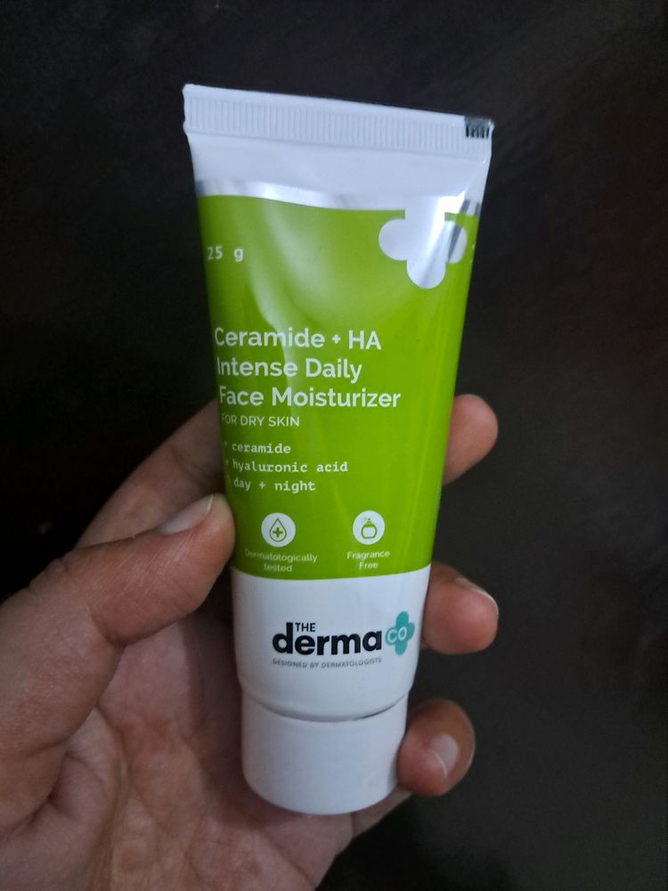 Derma Co And Aqualogica