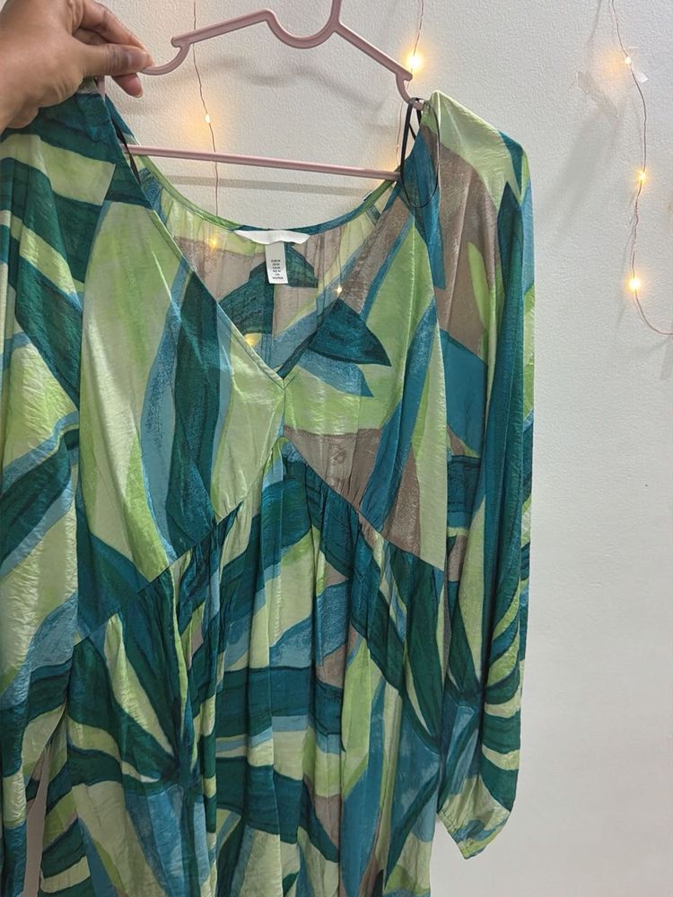 Abstract Print Long Sleeve Top