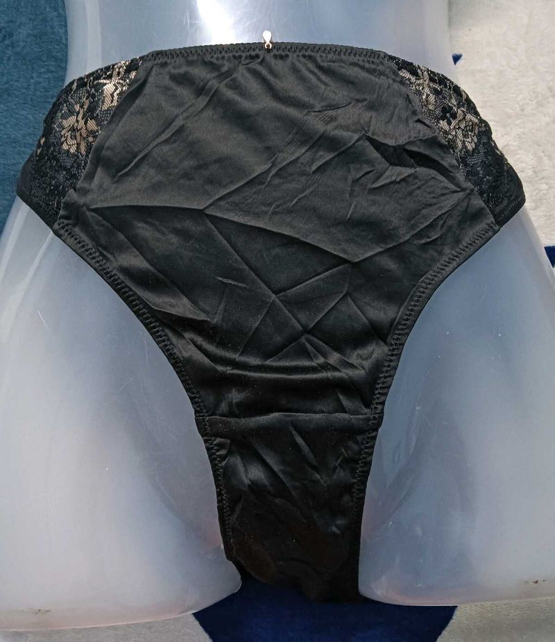 Black Lace Detail Briefs🖤