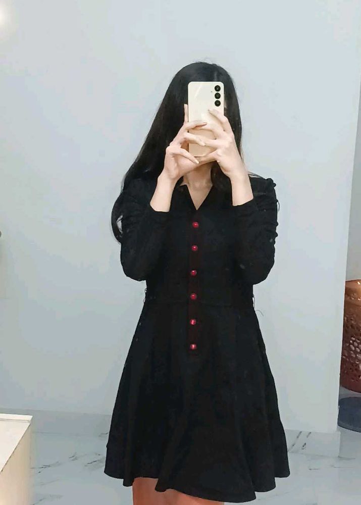 Chic Black Dress