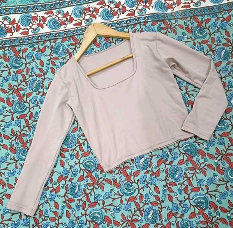 Long Sleeve Crop Top