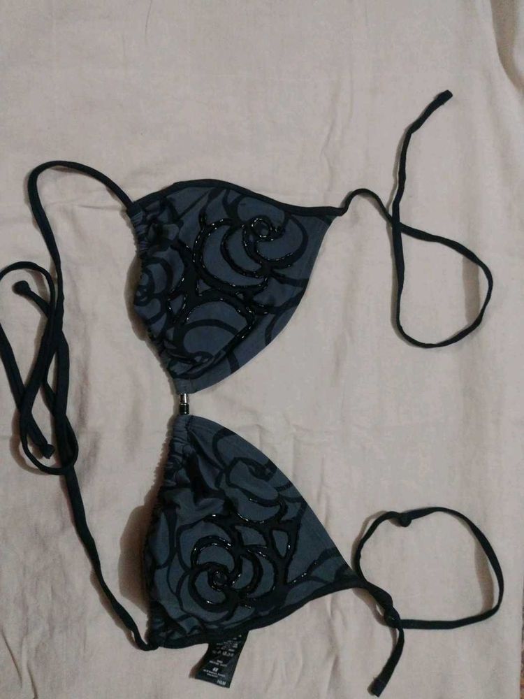 H&amp;M Sequined Bra