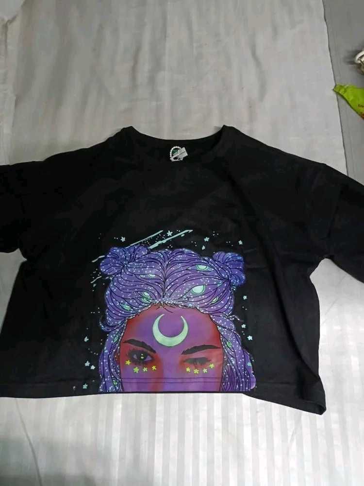 Oversized Black Tshirt