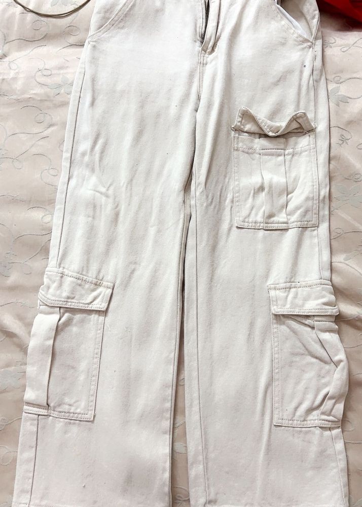 Cream Cargo