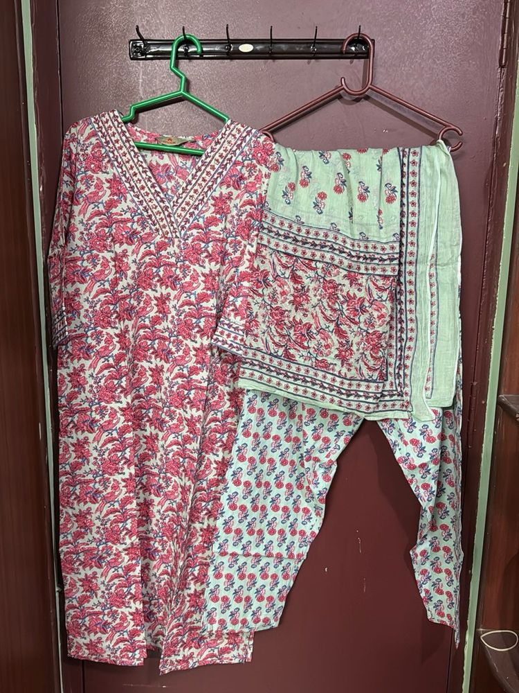 Floral Print Kurta Set