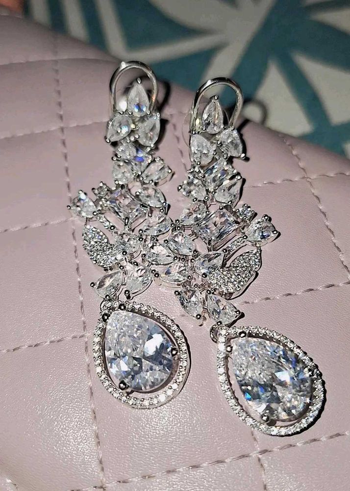 Ad Clear Diamond Jhumka