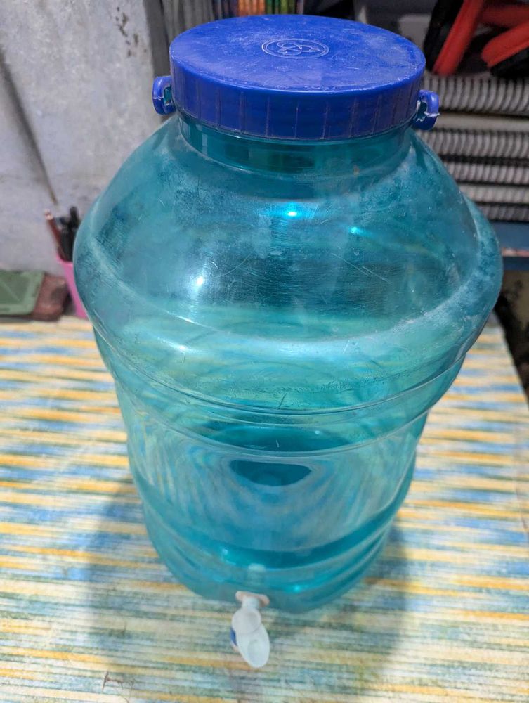 25 Ltr Water Storing Jar