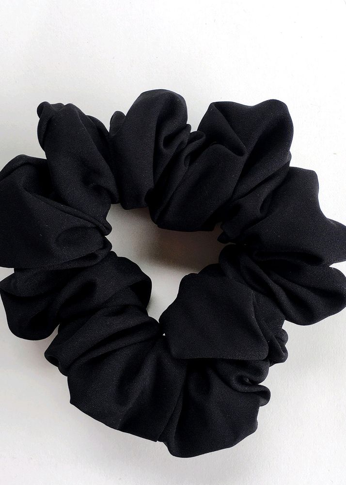 Black Scrunchy🖤🖤