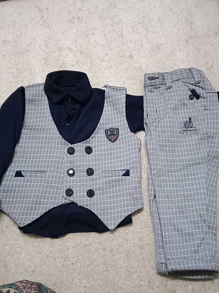 Boy&#39;s Formal Outfit