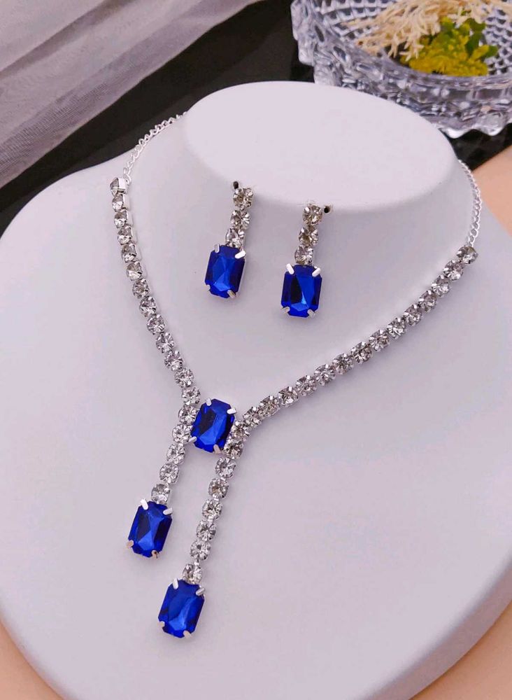 Fashion Necklace With Earrings Set