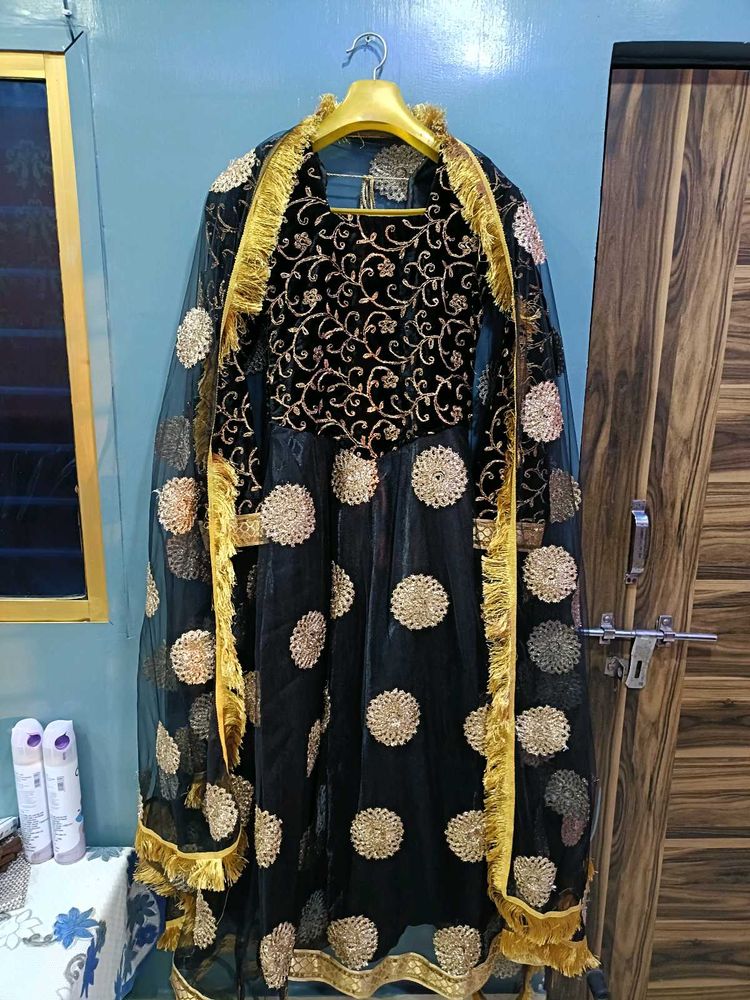 Heavy Bridal Pakistani Anarkali Suit Set
