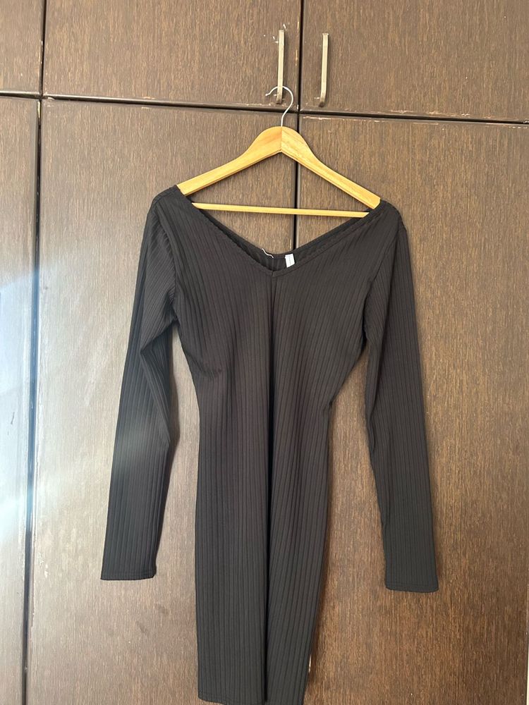 Black Ribbed Long Sleeve Dress