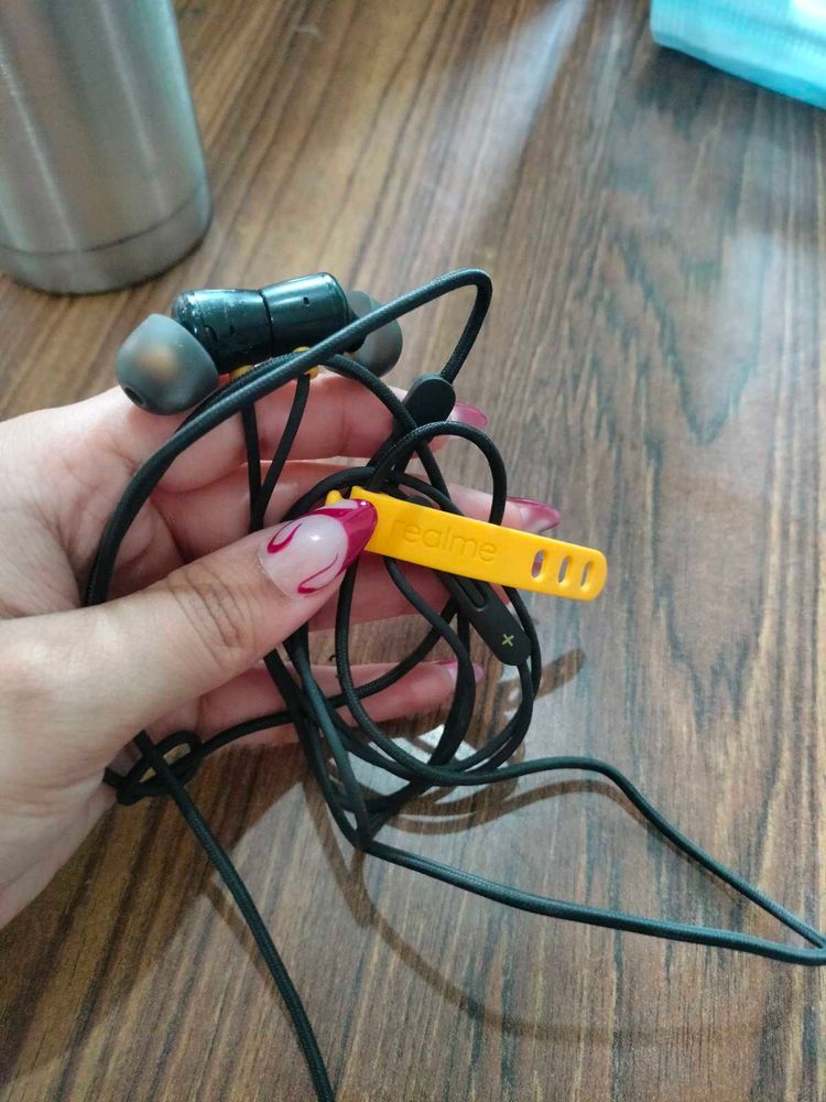 Realme Earphones