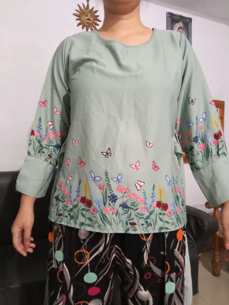 Green Floral Top