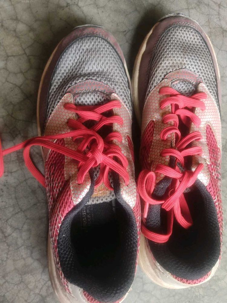 Running Shoes
