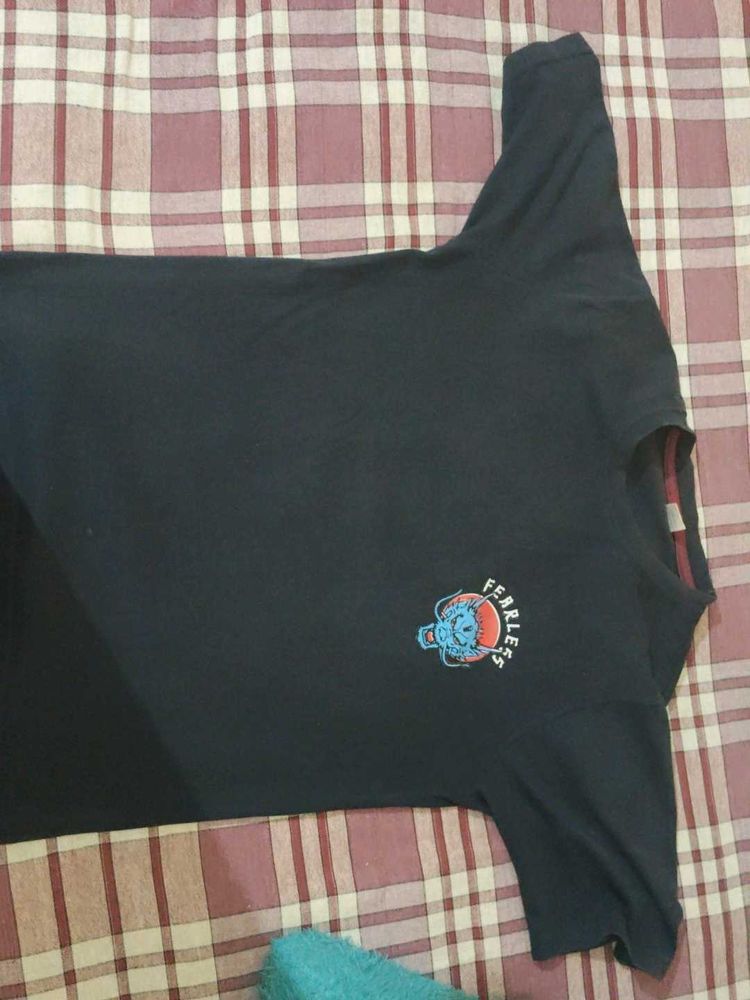 Fearless Graphic Print T-shirt