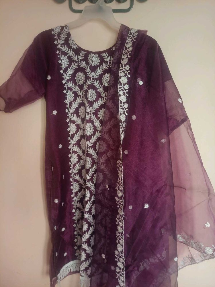 Organza  💜 Kurti With Pant Dupatta 💘