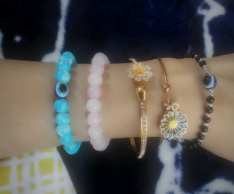 Pack Of 5 Bracelets
