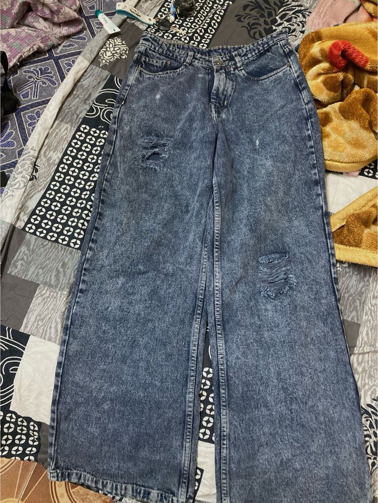 Wide Leg Ripped Jeans