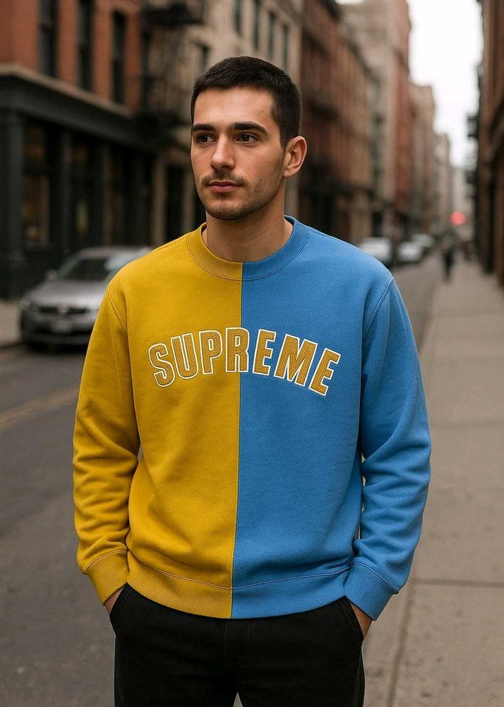 Supreme FW18 Split Crewneck Sweatshirt Size XL