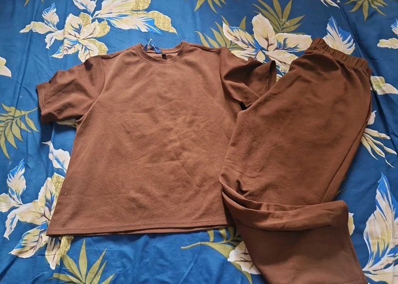 Brown cord set