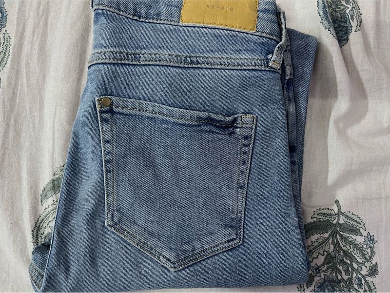 Light Wash Denim Jeans