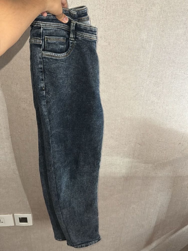 Levi’s Dark Blue Jeans