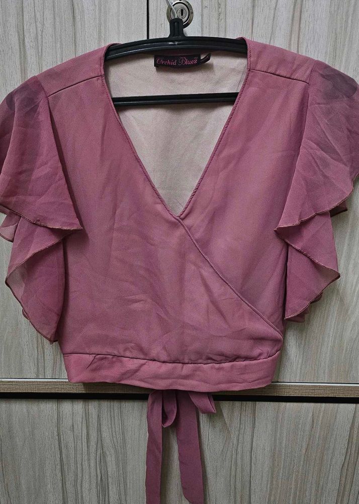 Chic Pink Ruffle Sleeve Top 🎀