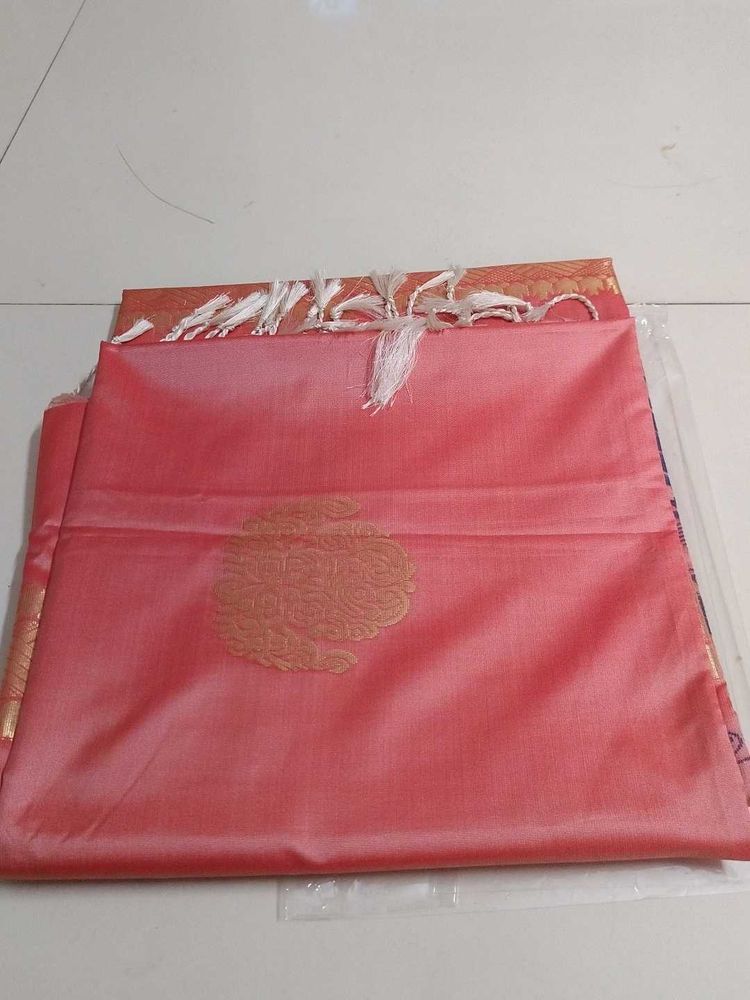 Orange borderless soft silk...