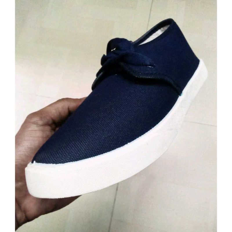 NEW NO USED HOT STYLE SPORTS SHOES FOR MEN &amp; WOMAN
