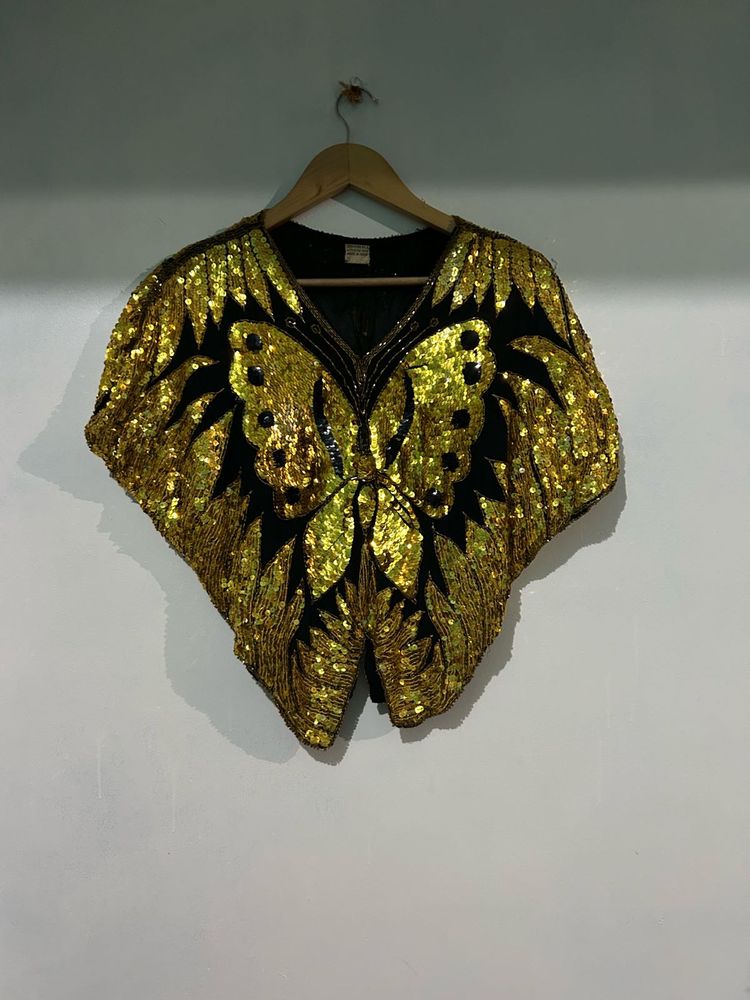 Butterfly top