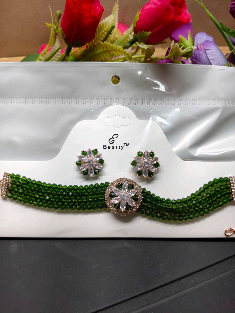 Green Beaded &amp;AdJewelry Set