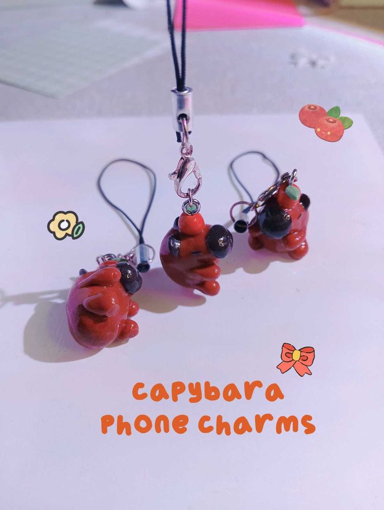 Capybara Phone Charm