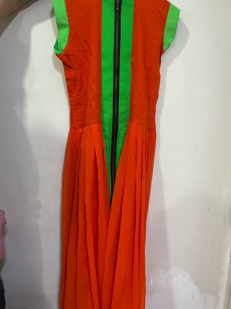 Orange Green Cape