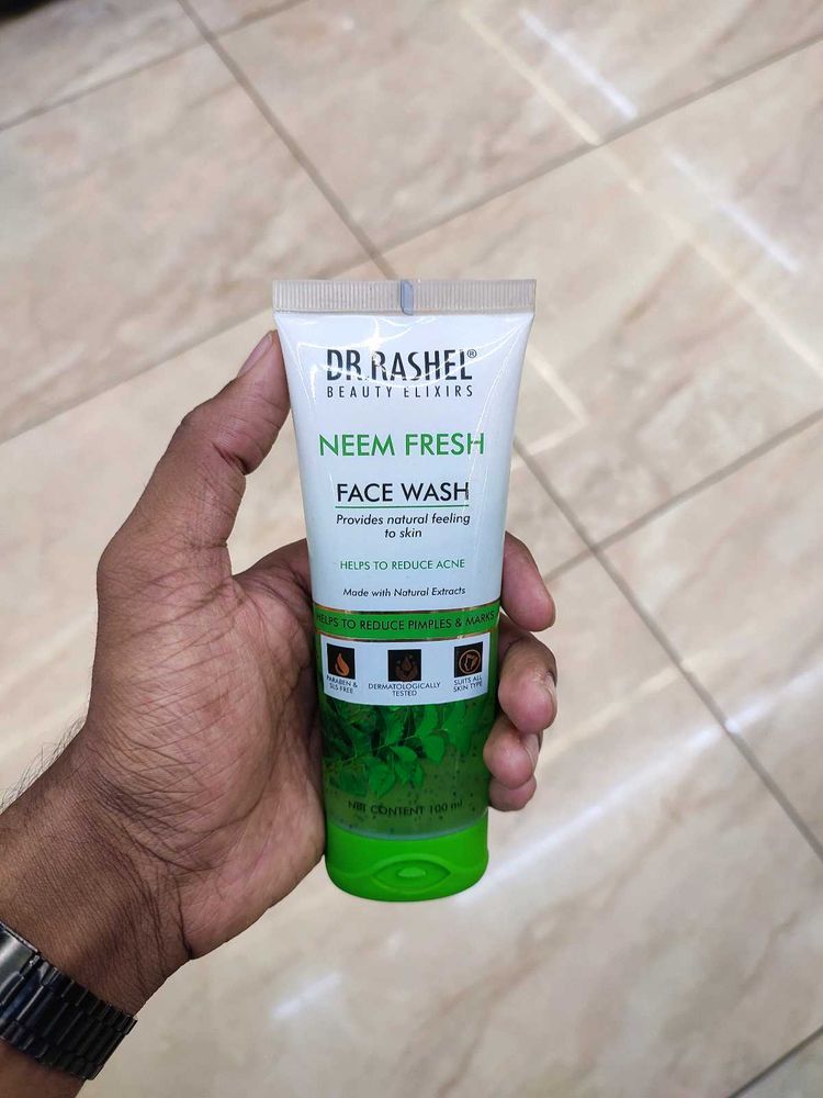 Dr. RASHEL NEEM FRESH FACE WASH