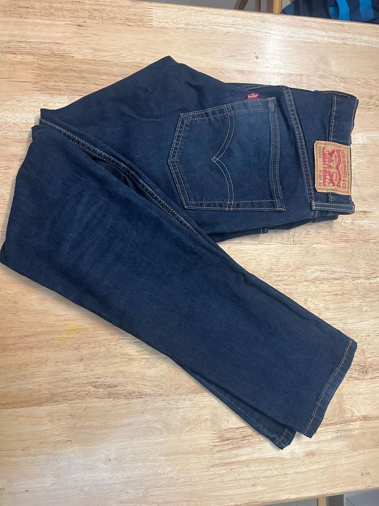 Levi&#39;s Dark Wash Jeans