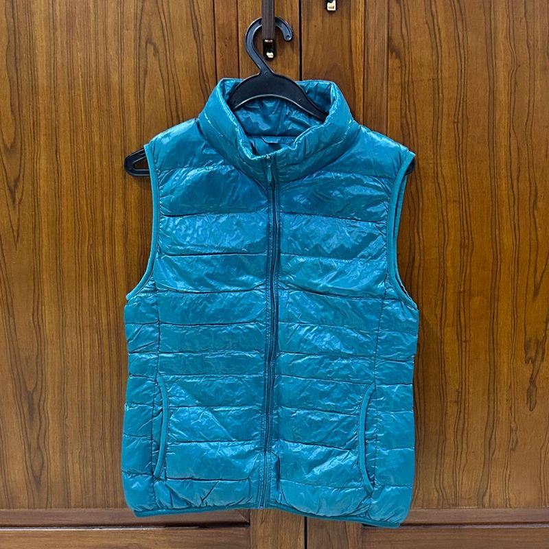 Uniqlo Teal Lightweight Puffer Vest