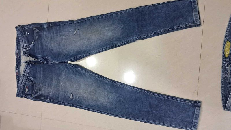 Stylish Blue Denim Jeans combo