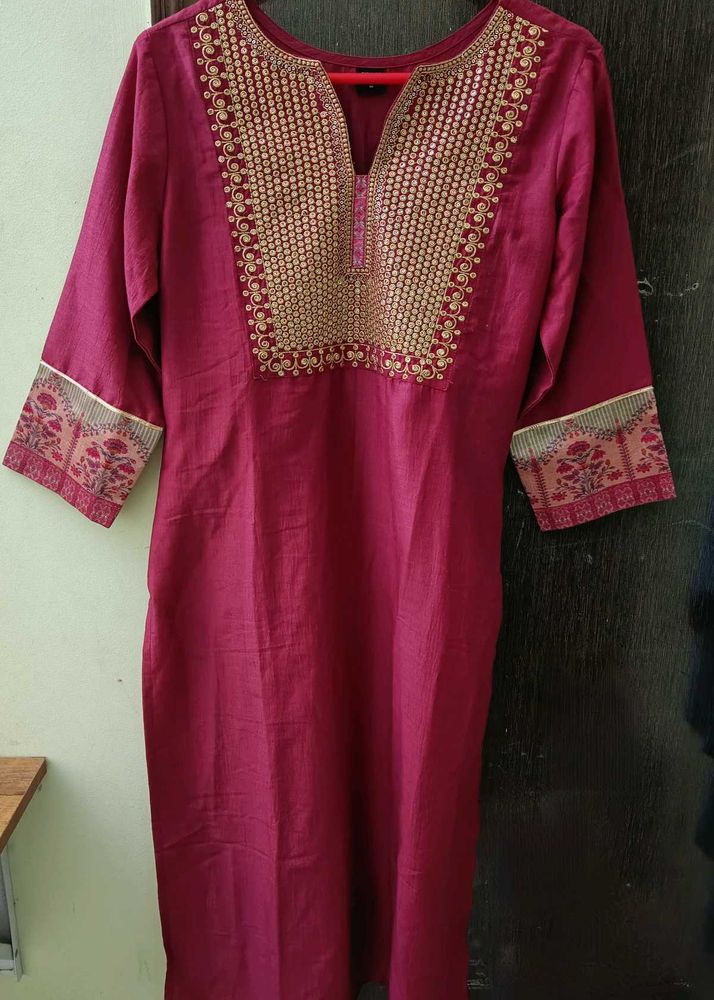 Elegant Embroidered Kurta