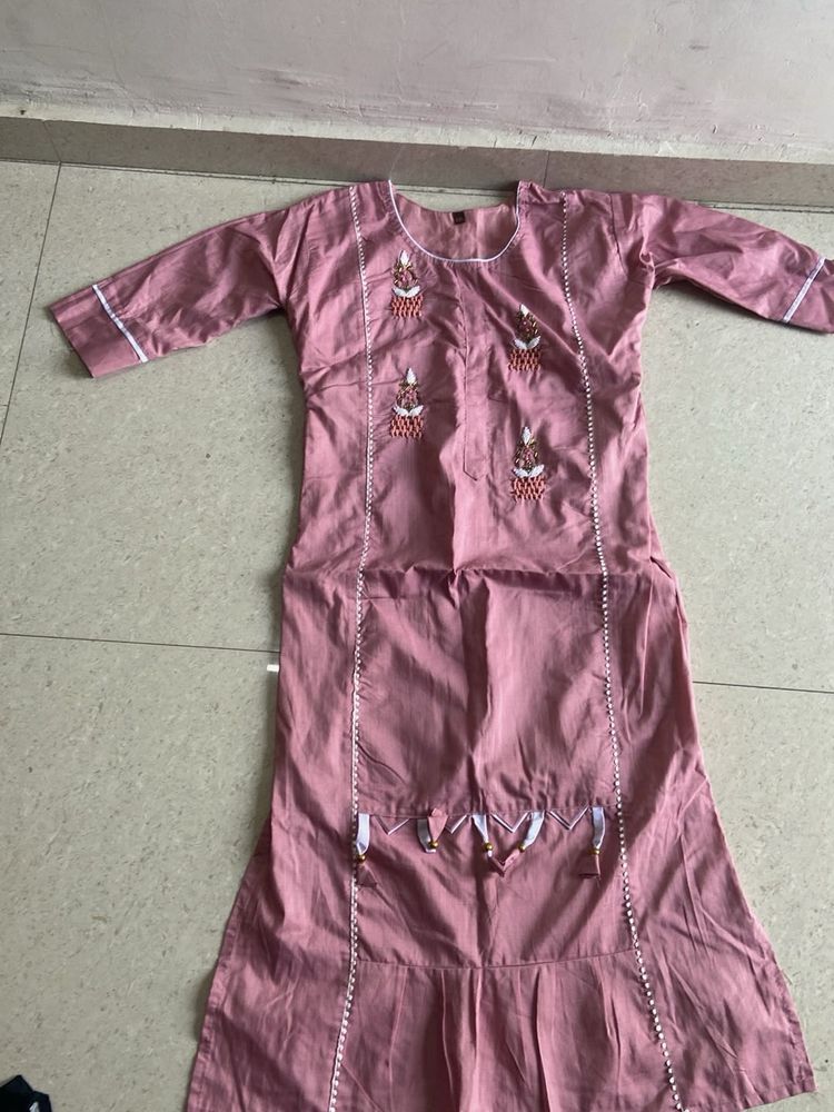 Elegant Pink Kurta Set