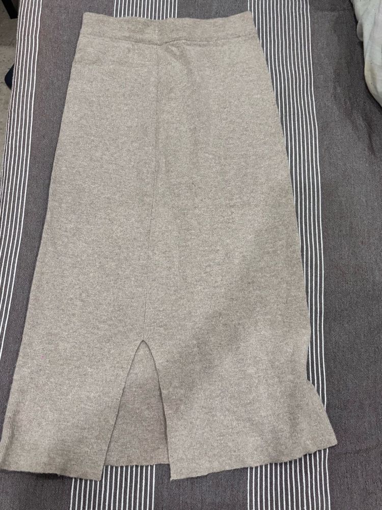 Gray Knit Midi Skirt