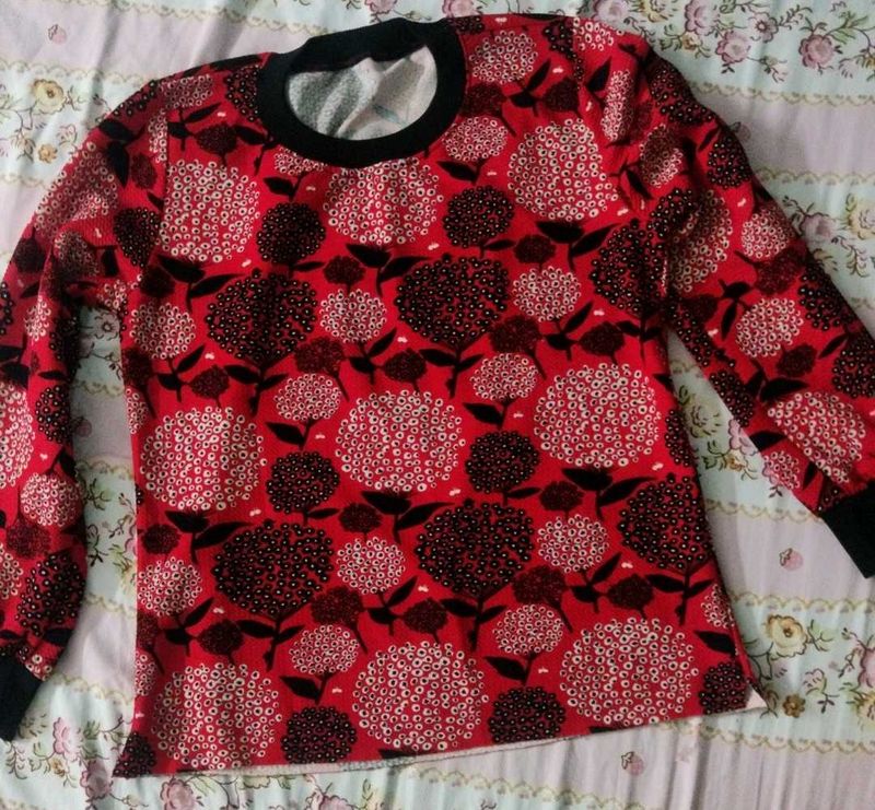 Vintage Floral Print Top