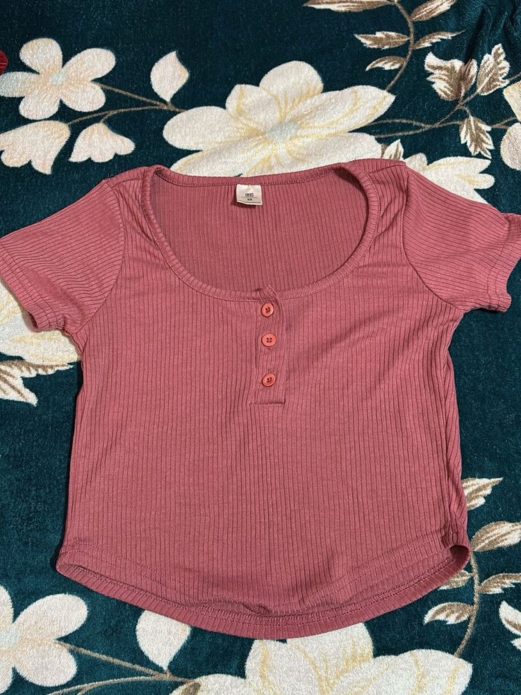 Cute Ribbed Top with Buttons